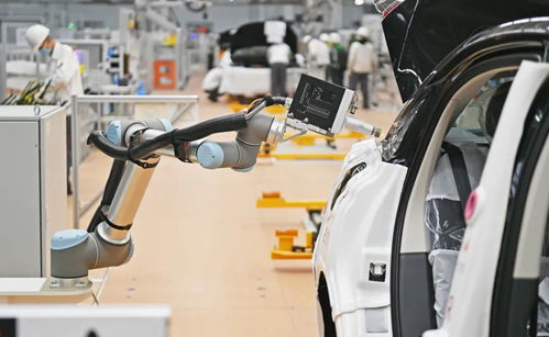 科技赋能，中国一汽繁荣工厂打造“智造”新标杆